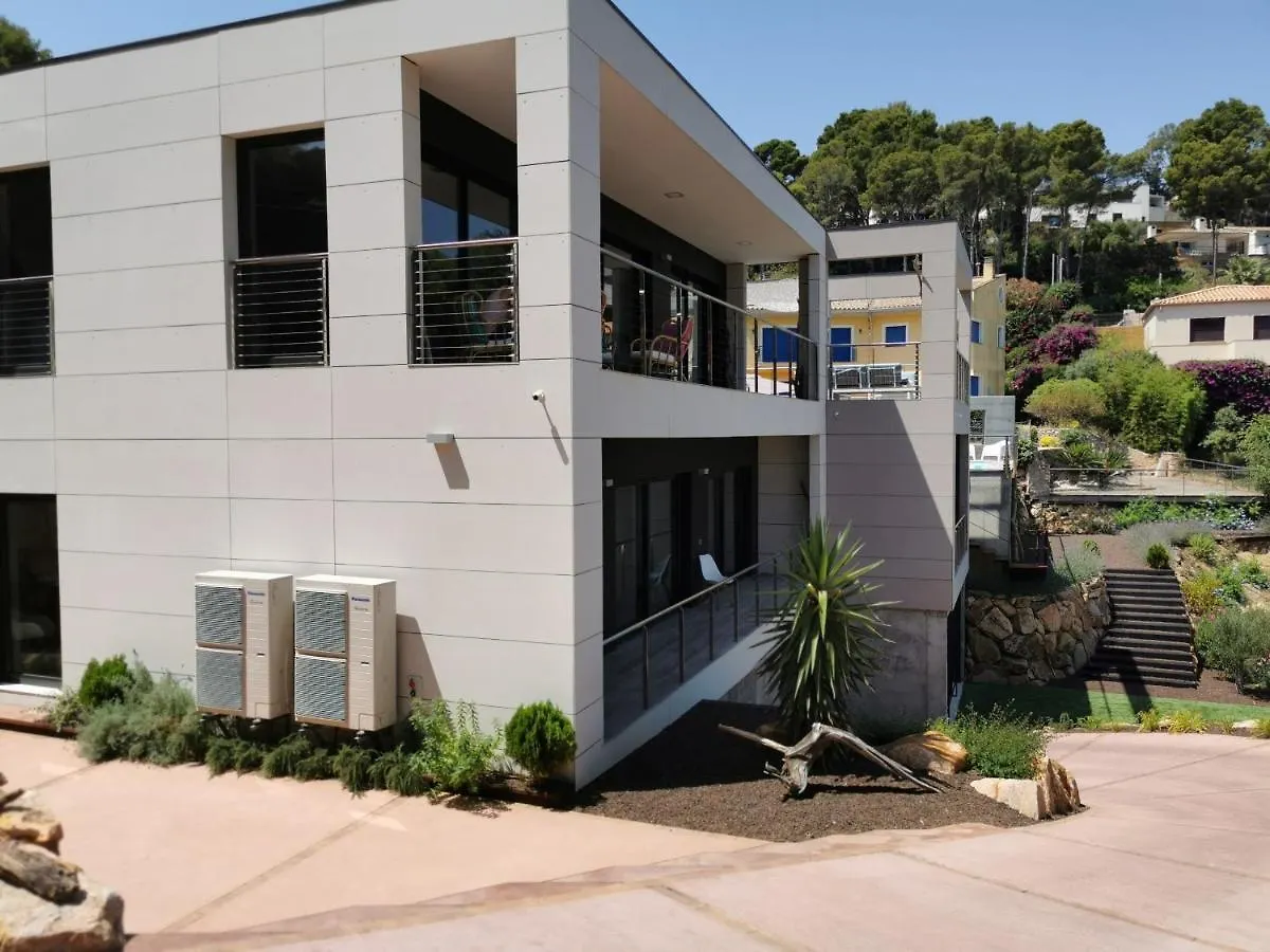 הוילה בגור Casa De La Luz ספרד